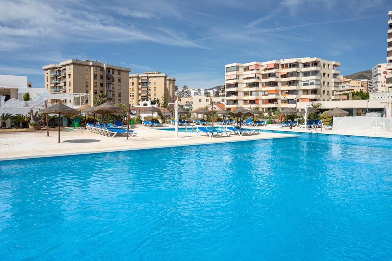 Precioso Apartamento Con Terraza En La Nogalera By Rent Me Торемолинос Екстериор снимка